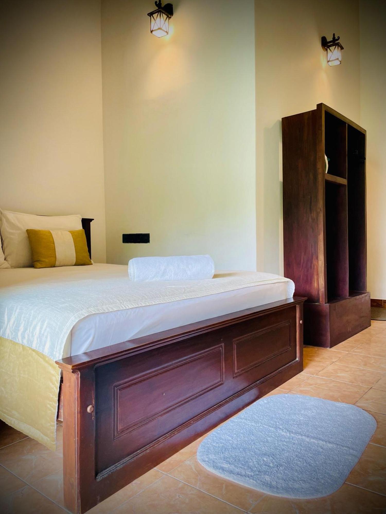 Hotel Grand Casa Канди Экстерьер фото